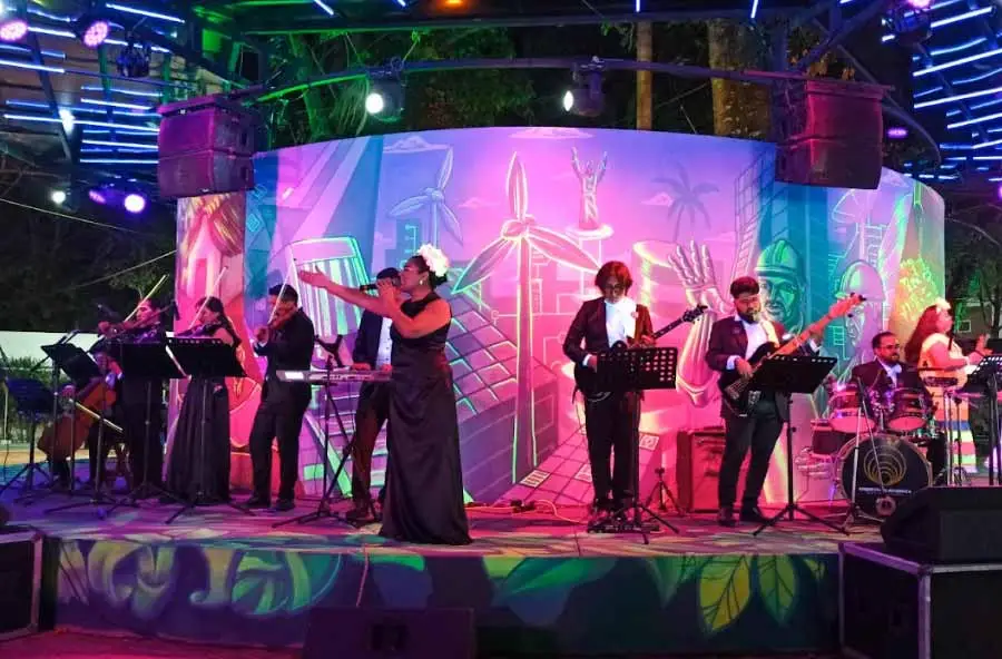 La Filarmónica demuestra su versatilidad musical en eventos de Expocruz 2023